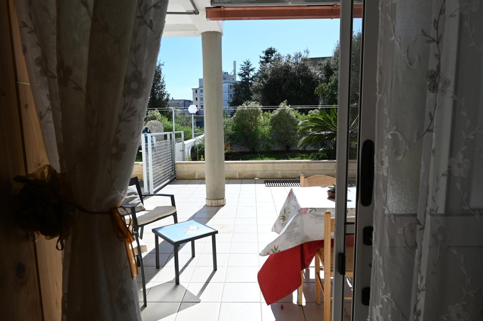 B&B Residenza Relax Dei Trulli 阿尔贝罗贝洛 外观 照片
