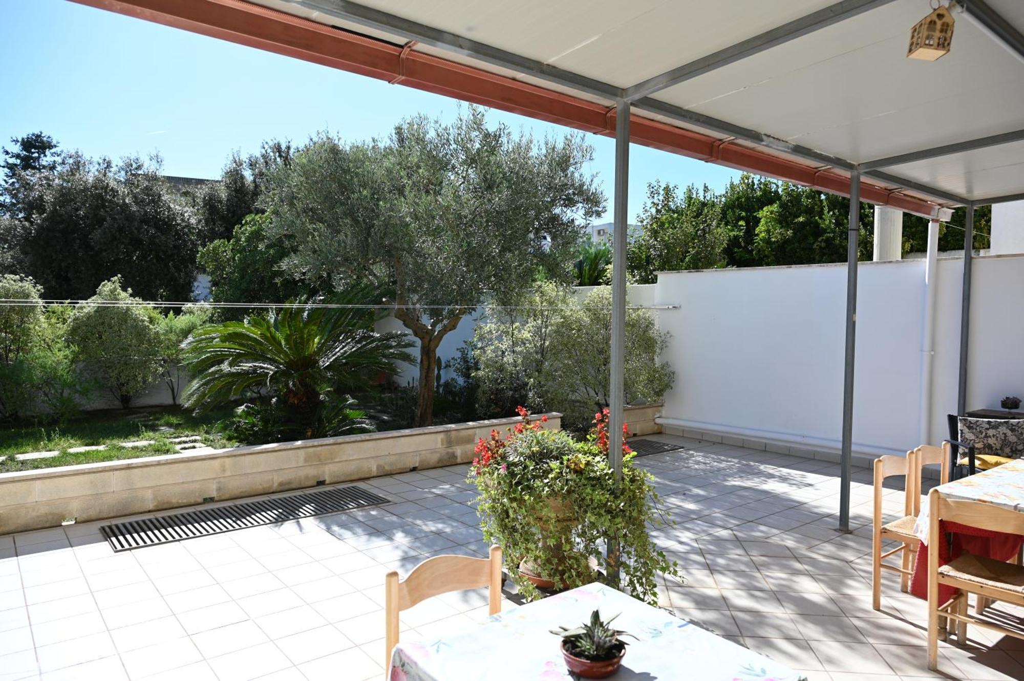 B&B Residenza Relax Dei Trulli 阿尔贝罗贝洛 外观 照片